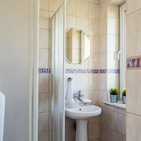 Sunset ホームステイ ミエルノ